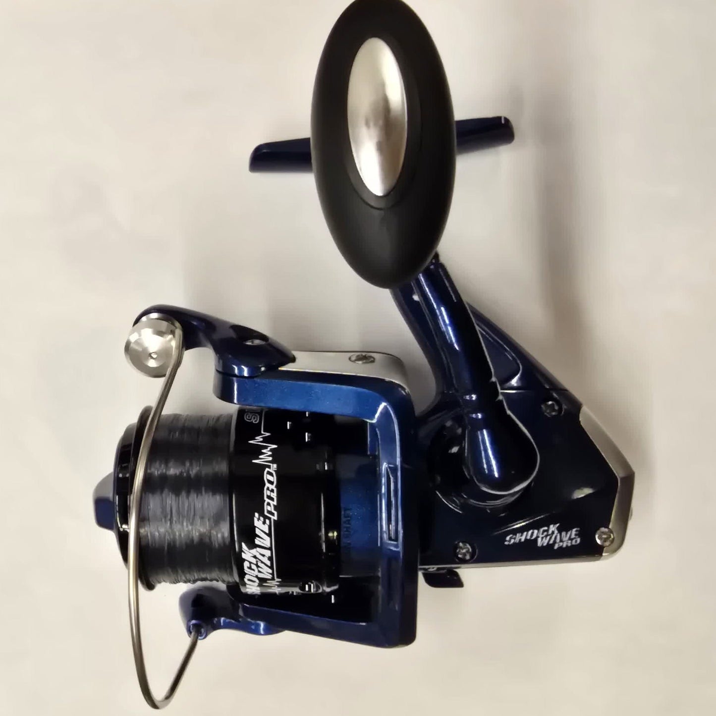 Shockwave Reel w/Line